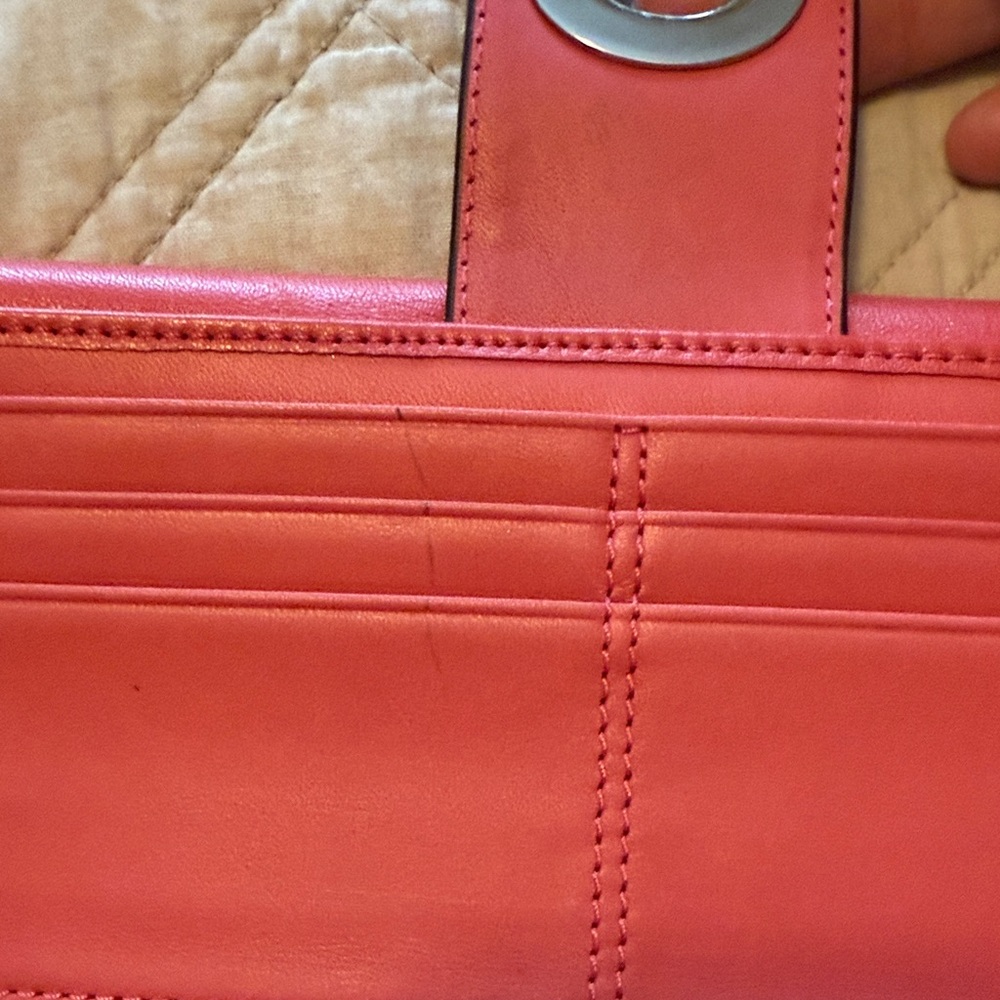 COACH. Pink Leather Women's Wallet - Picture 3 of 7